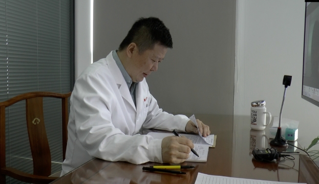 李忠教授门诊时间调整通知