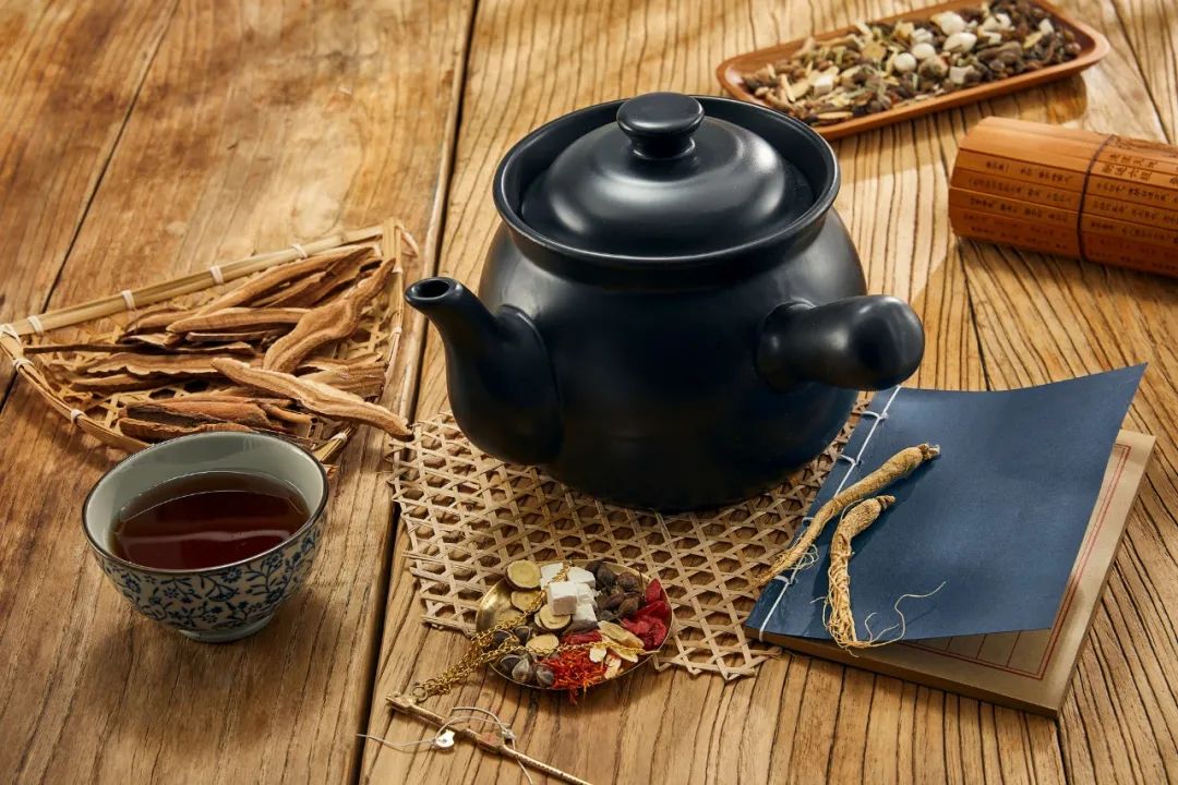 癌症患者什么时候吃中药最好？作用是什么？现在吃晚吗？