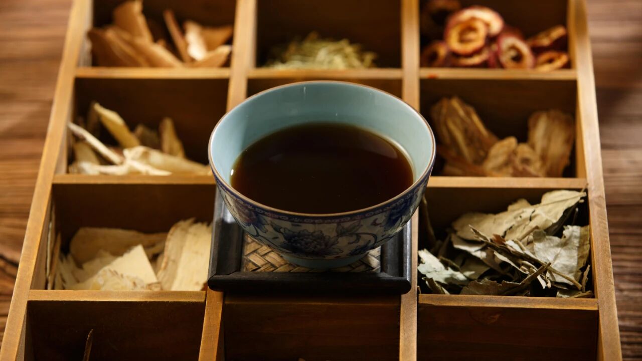 癌症患者吃中药多久才能见效？喝多久才能停药？